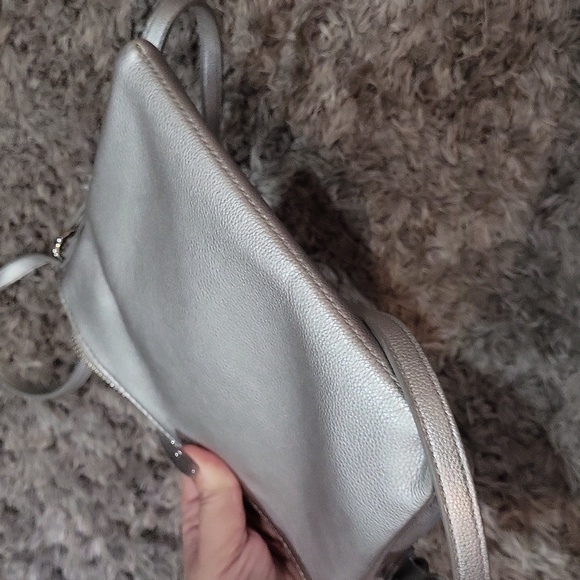 Old Navy Cross Body Bag - Picture 8 of 9